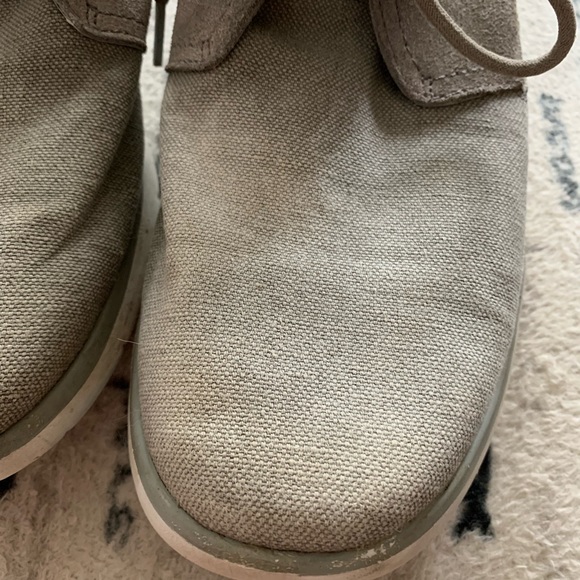 UGG mens Grey ankle shoes size 10 - Picture 3 of 14